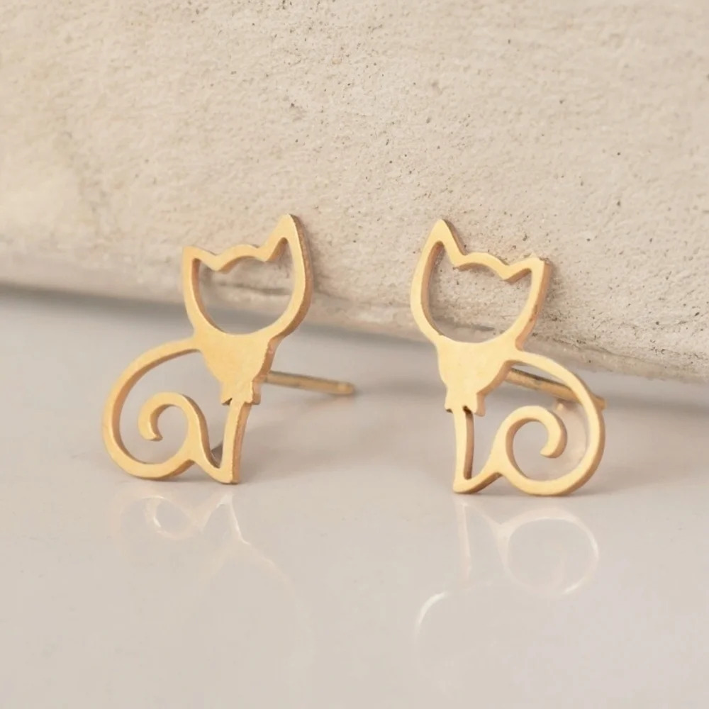 Minimalist 18K Gold Plated Cat Stud Earrings Hypoallergenic Stainless Steel
